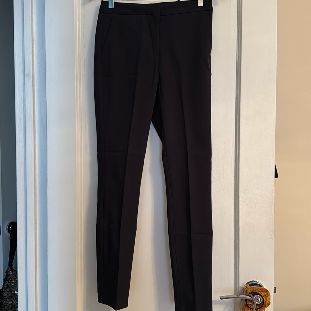 Zara - New!! Navy Slim High Waited Pants - size 4/6
